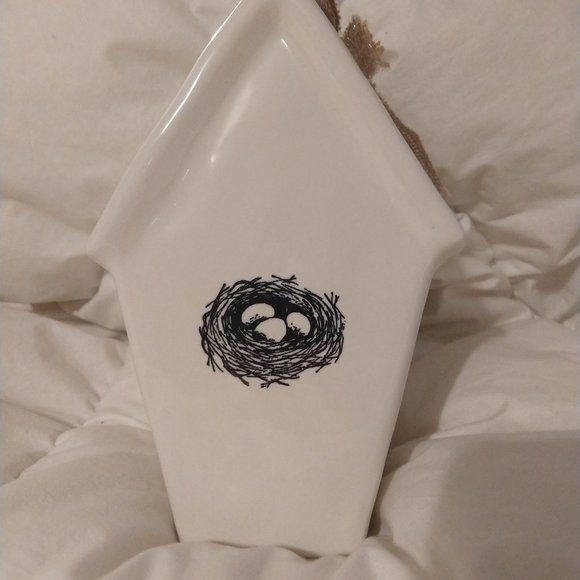 Rae Dunn Taper Rest Birdhouse - Picture 2 of 4